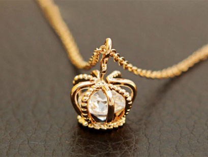 Fashion Crown Zircon Clavicle Chain Necklace